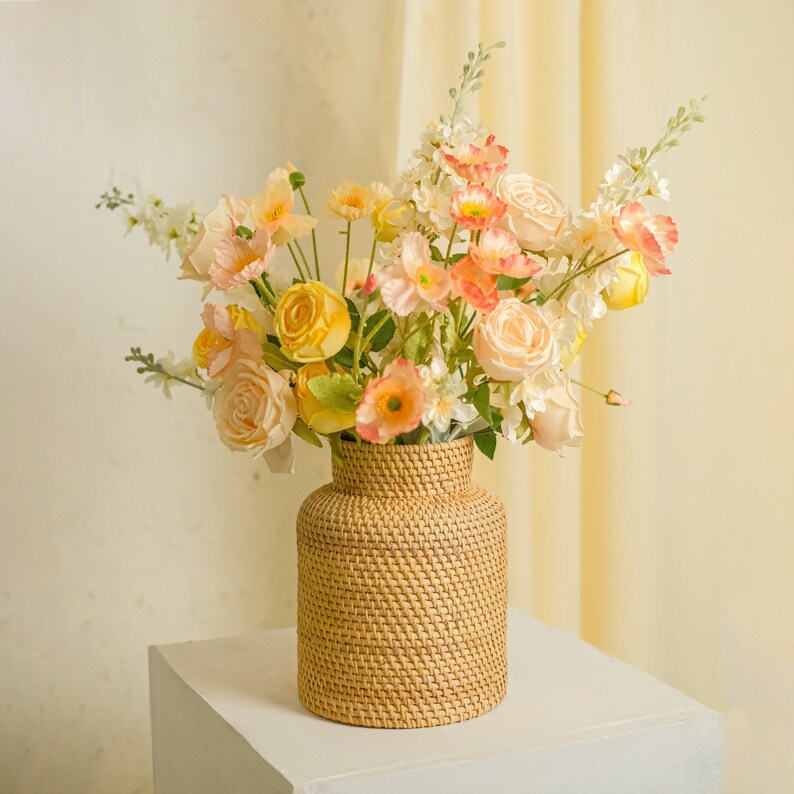 Wicker woven vase in 2 colours